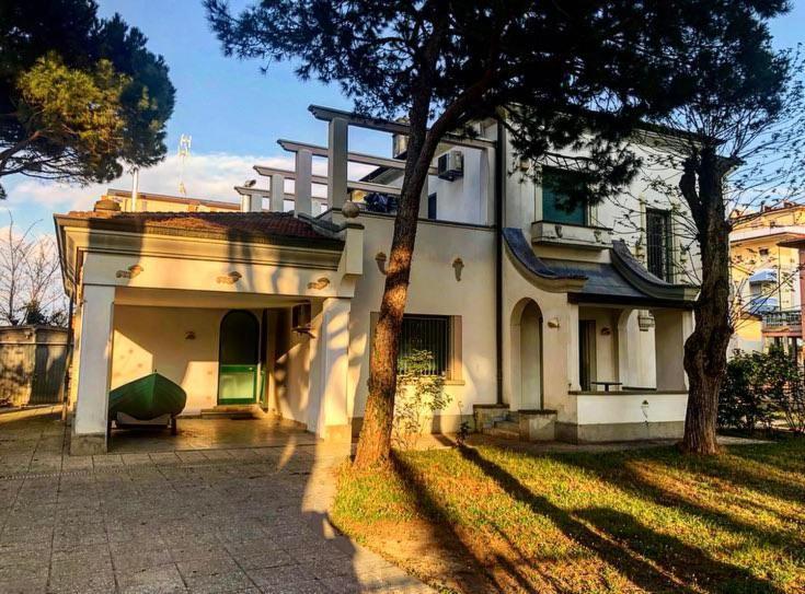 Villa Alda Suites & Rooms Cervia Ngoại thất bức ảnh