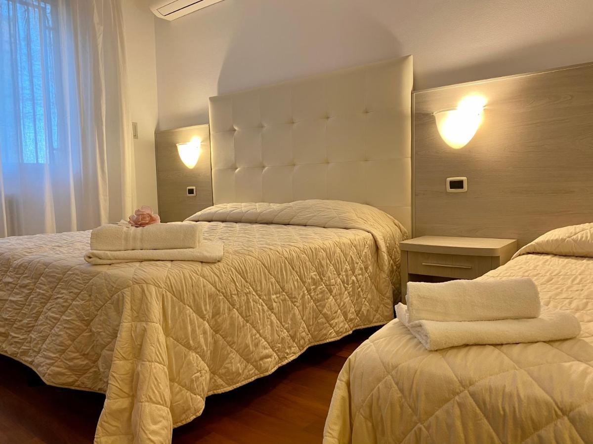 Villa Alda Suites & Rooms Cervia Ngoại thất bức ảnh